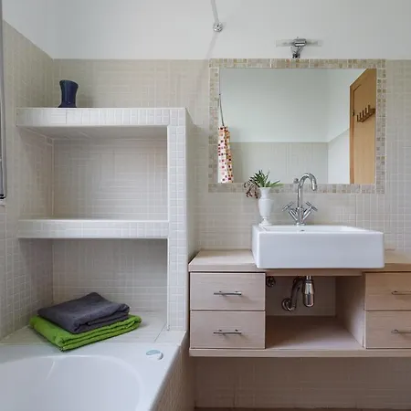 Holiday home Hhbcn Suria Olivella